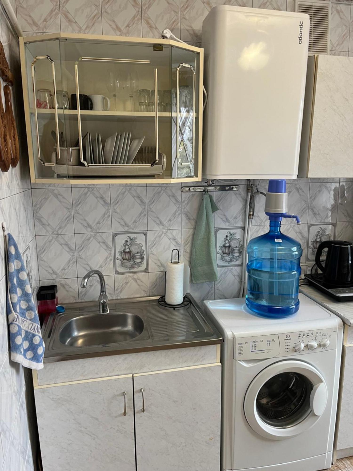 Апартаменти Біля Софіївки Umanʼ Exterior foto